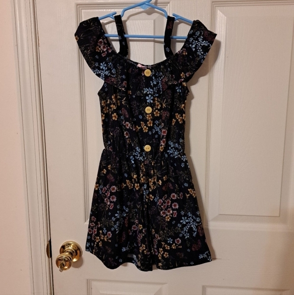 Fashion dress.  Size 12 (10) - Picture 1 of 8